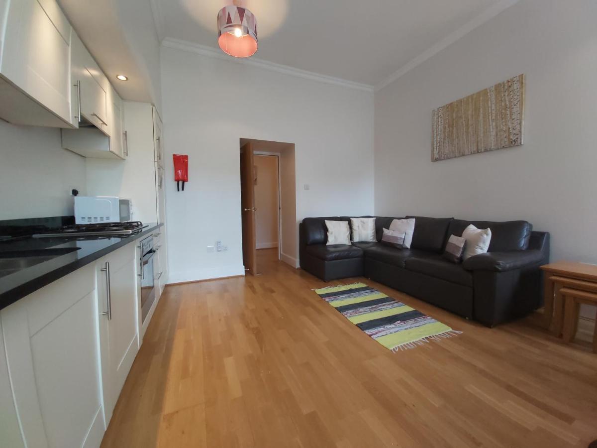 Moat House - Highland Club Apartment Fort Augustus Bagian luar foto